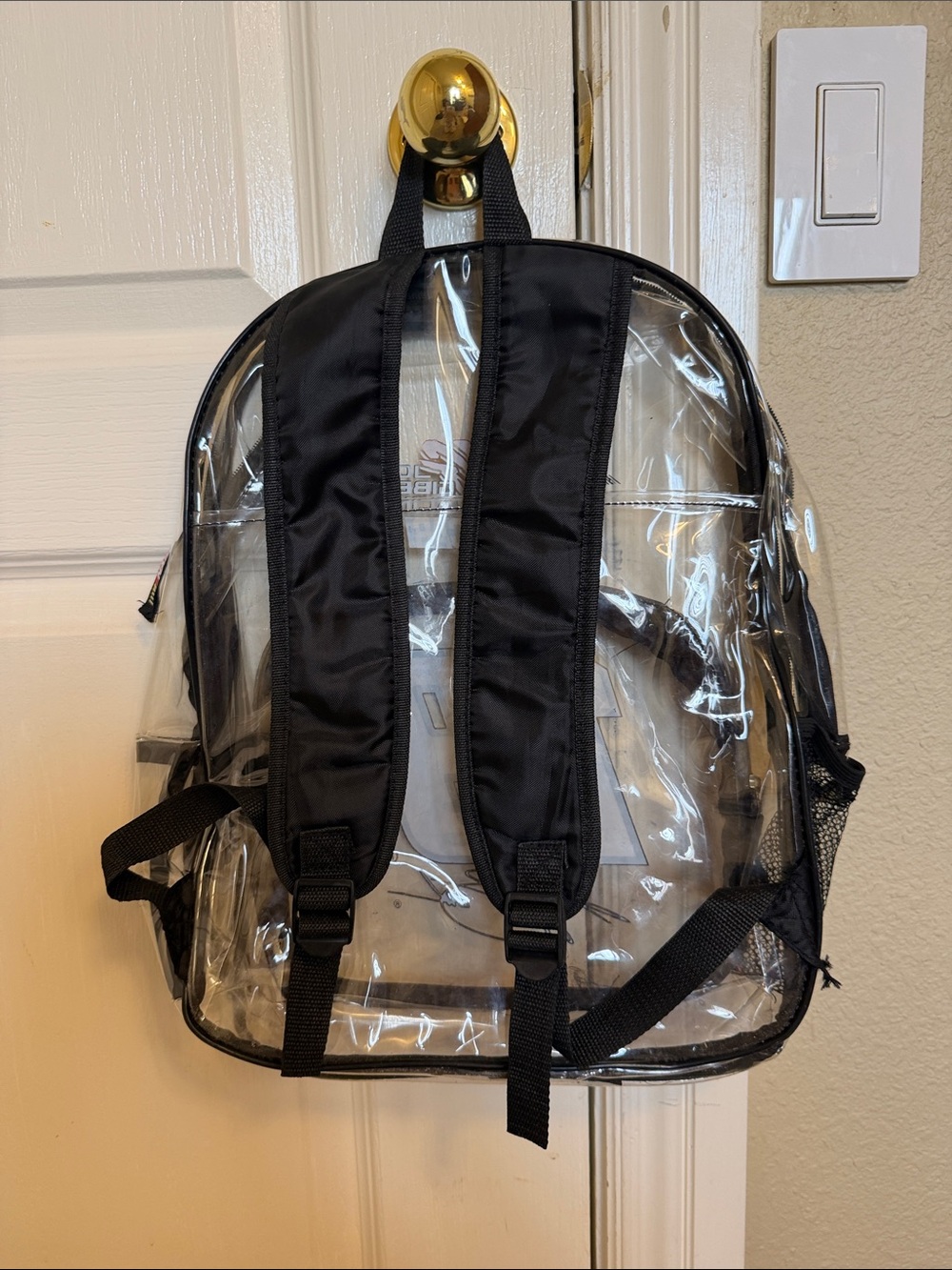 KYLE BUSCH Official NASCAR Backkack. Great condition - Picture 2 of 4